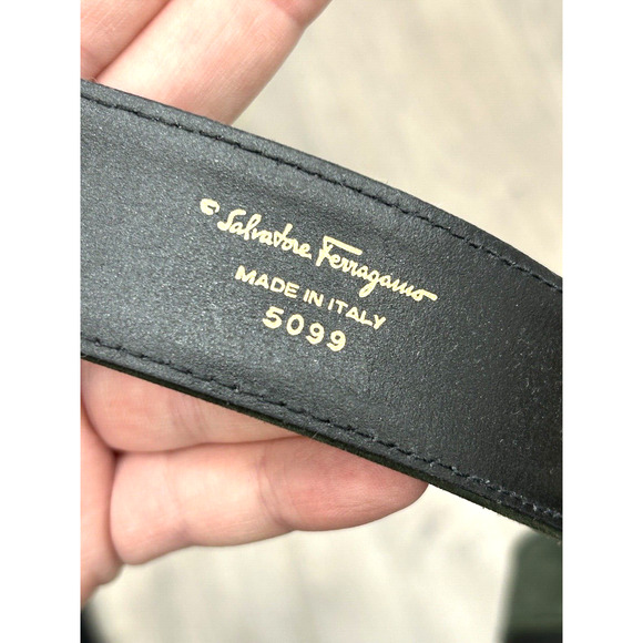Vintage Salvatore Ferragamo Size S Green Suede Double Gancini Leather Belt NWT‎
